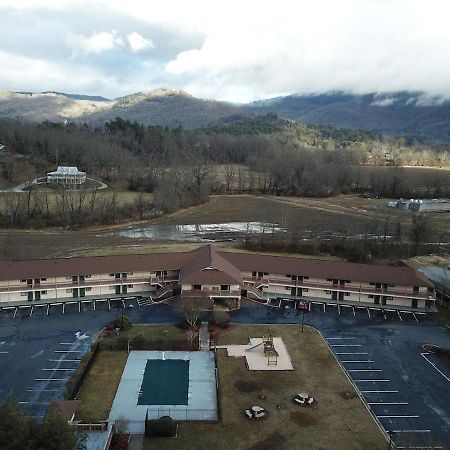 Mountain Valley Inn Dillard Extérieur photo