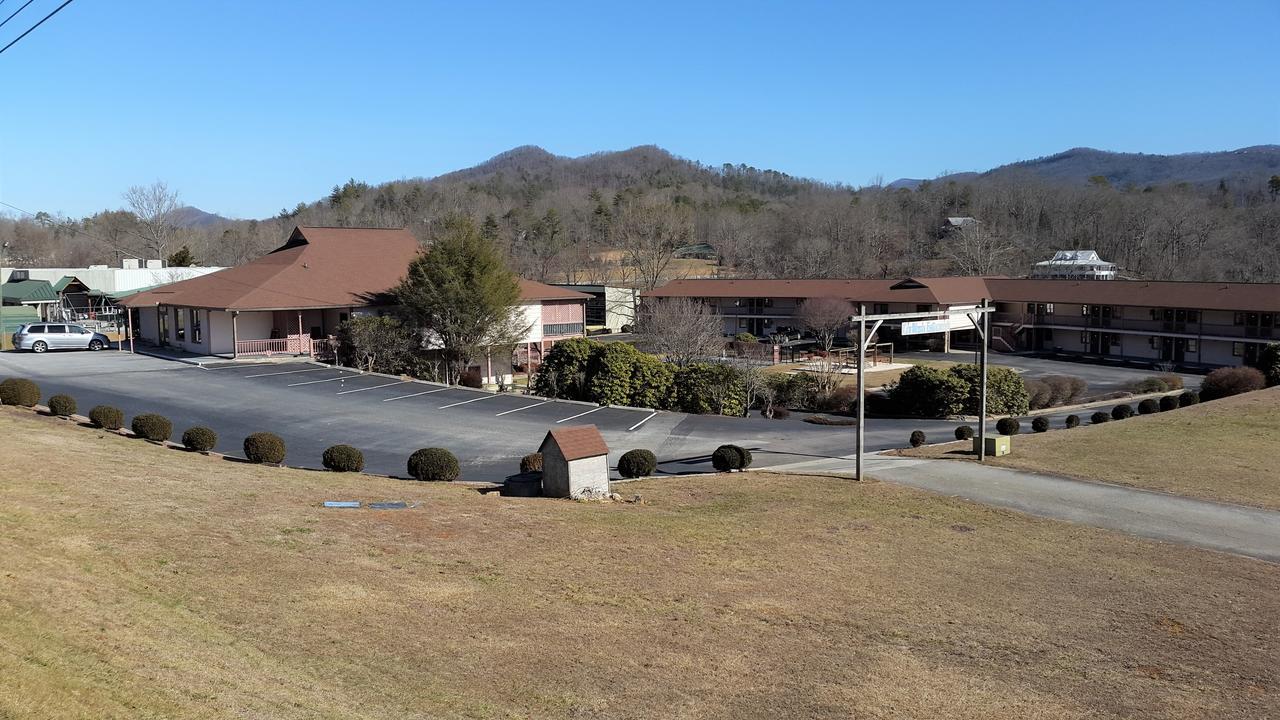 Mountain Valley Inn Dillard Extérieur photo