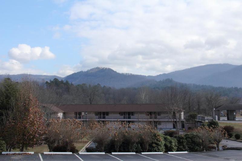 Mountain Valley Inn Dillard Extérieur photo