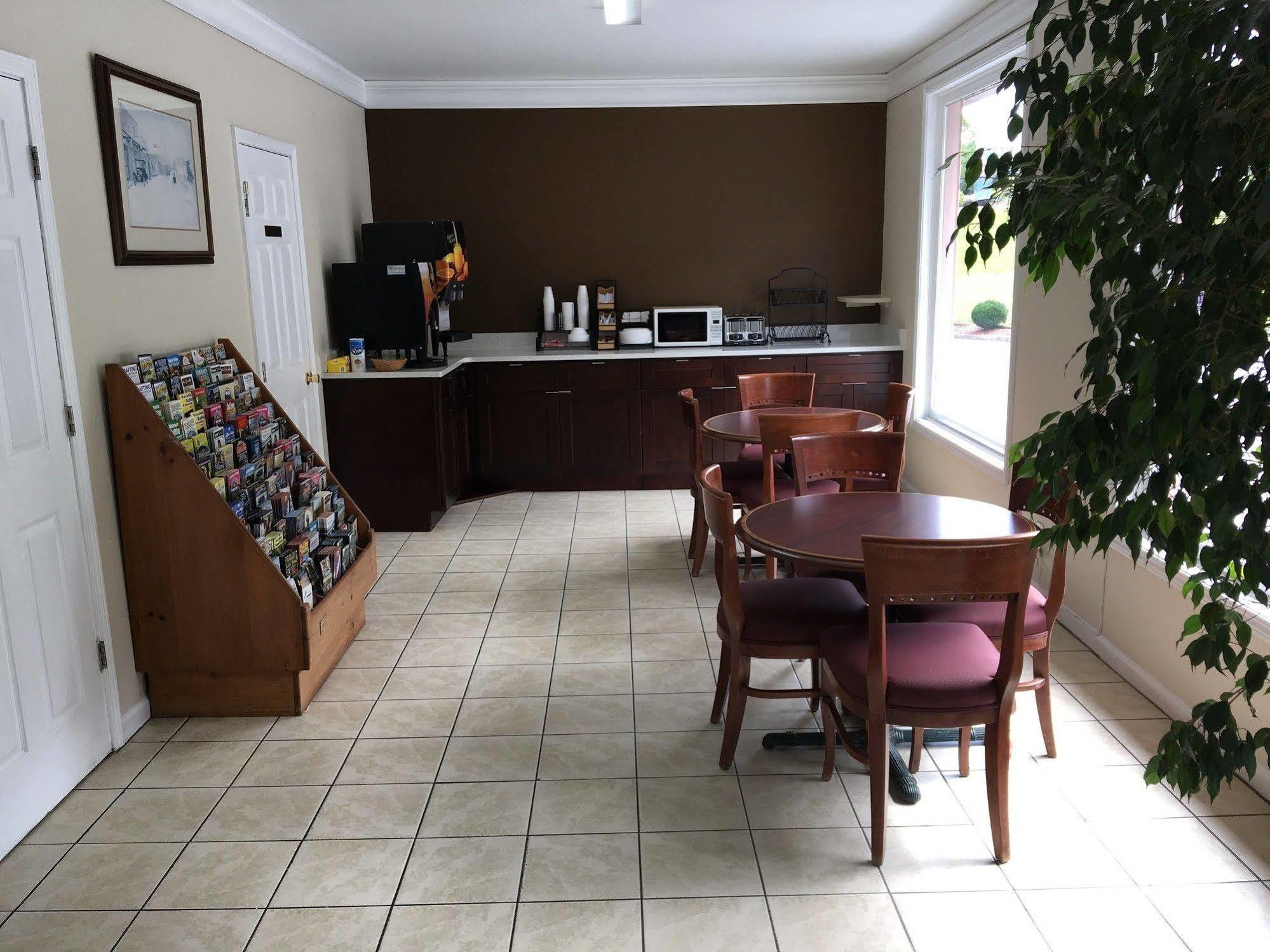 Mountain Valley Inn Dillard Extérieur photo
