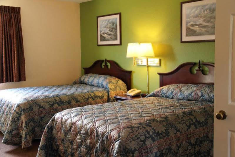 Mountain Valley Inn Dillard Extérieur photo