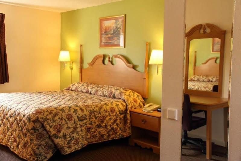 Mountain Valley Inn Dillard Extérieur photo